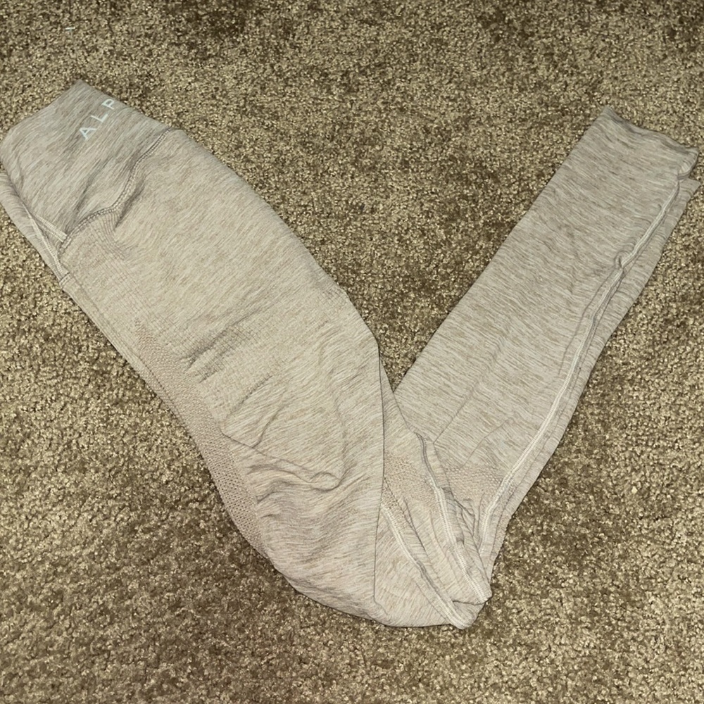 COPY - ❗️FINAL PRICE❗️ - Alphalete Aero leggings